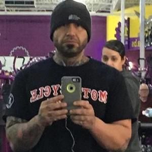 Meet your Posher, Wayne